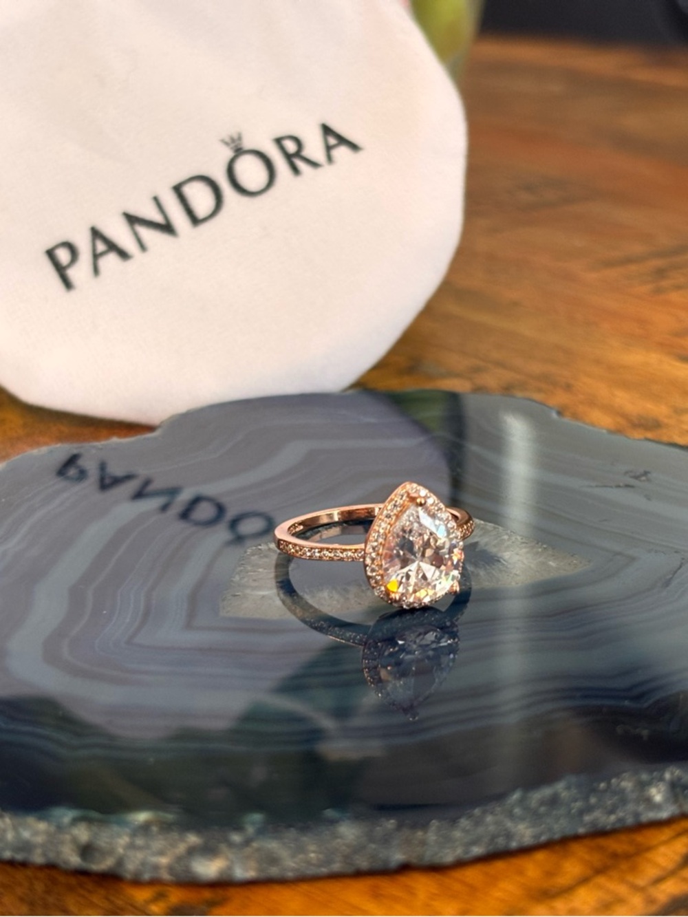 NEW Pandora Rose Gold Teardrop Halo Pave Ring size 9 - Picture 2 of 4